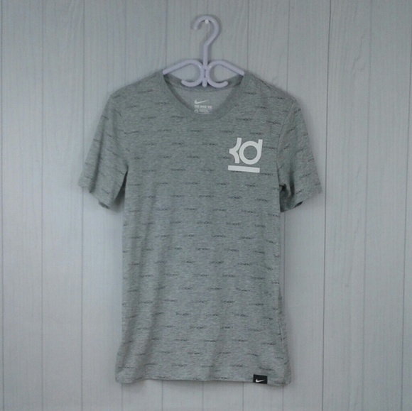 Nike Tops - Nike dri-fit athletic cut gray t-shirt